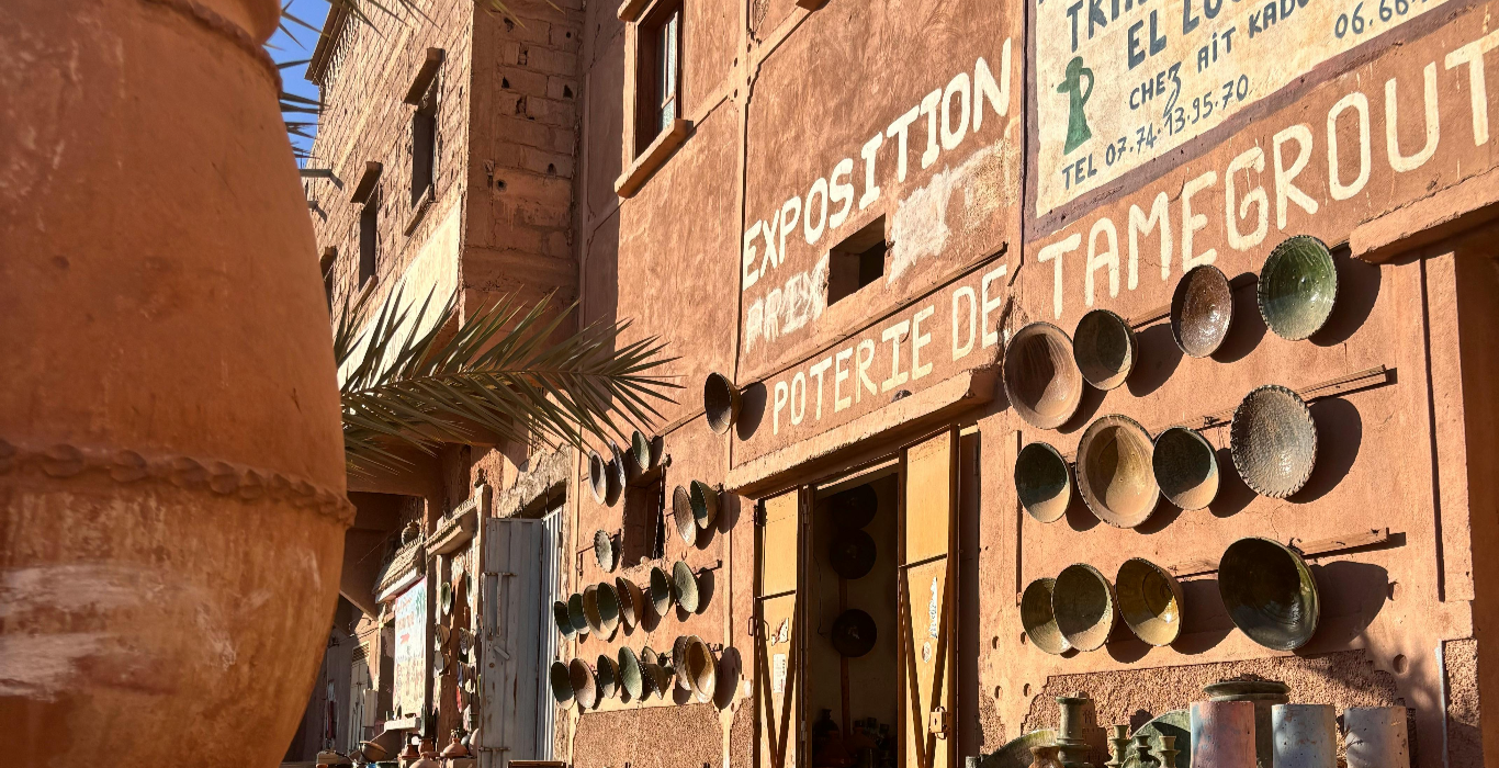 pexels-dilara-albamya-59969382-34275861